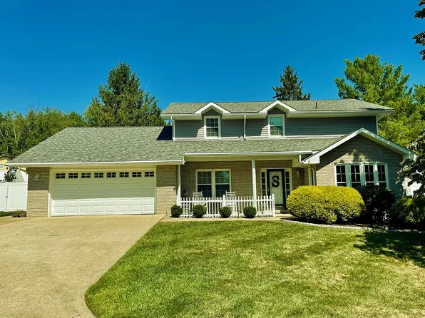 1267 Downwood Manor Dr, Morgantown, WV 26508