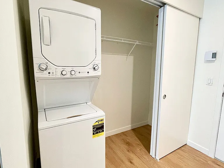 Bayview West Apartments — Photo 7
