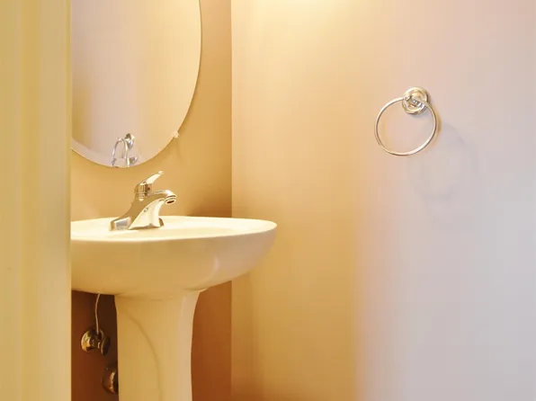 19 Marina Drive image 18 of 50