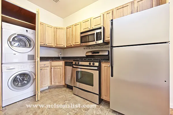 Rented by Nelson Aybar, LREB | media 1