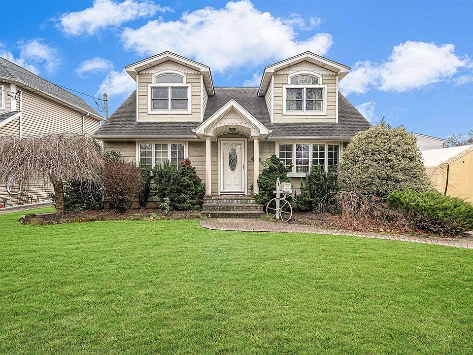 1st image of 1 N Zoranne Drive
