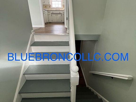 2nd image of 15000 E 46th St S