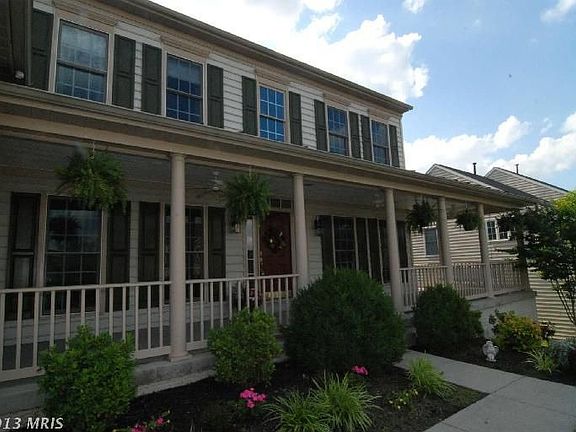 3rd image of 6348 Knollwood Ct