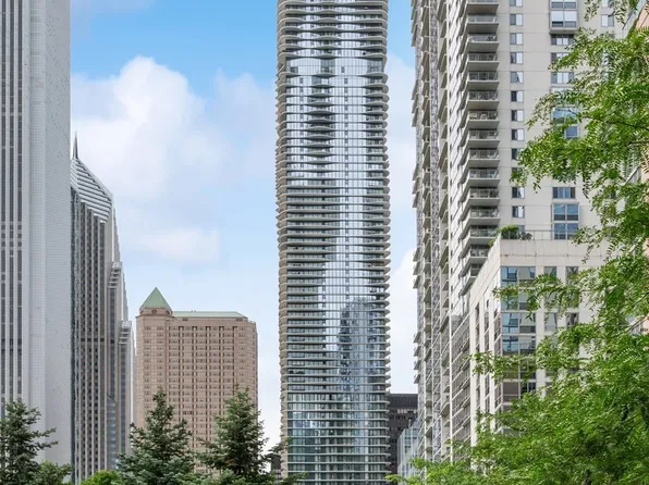 225 N Columbus Dr Unit 6309, Chicago, IL 60601