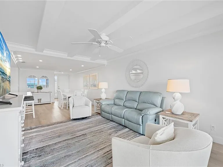 3443 Gulf Shore Blvd N #509 — Photo 5
