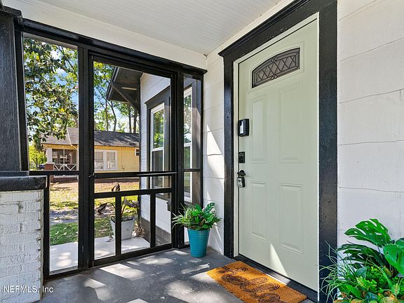 4th image of 4635 HERCULES Avenue