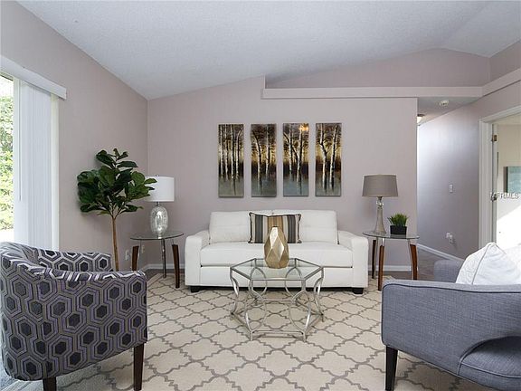 4th image of 12308 Woodglen Cir