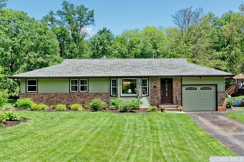 7 Tamarac Dr, Wynantskill, NY 12198 Zillow