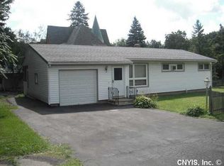 315 Carlton Dr, Syracuse, NY 13214