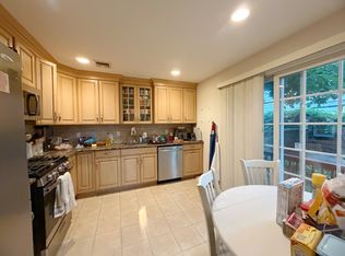 408 West St, Fort Lee, NJ 07024