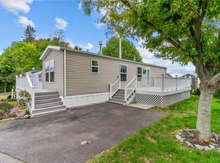 10 Matteson Rd, East Greenwich, RI 02818