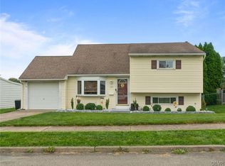 1934 Columbine Ave, Bethlehem, PA 18018