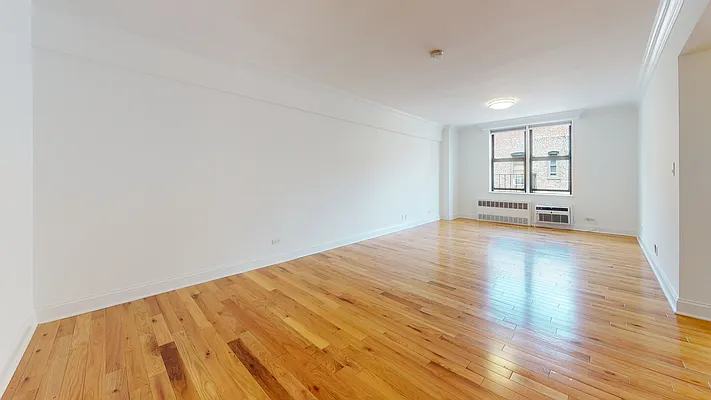 Rented by Bond New York | media 12