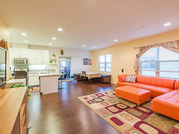 4th image of 401 S Anaheim Blvd Unit 10