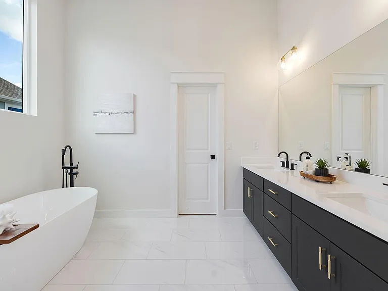 9311 Montridge Dr — Photo 30