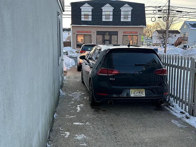210 Carr Ave — Photo 15