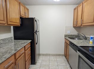 101 Babcock St #2, Brookline, MA 02446