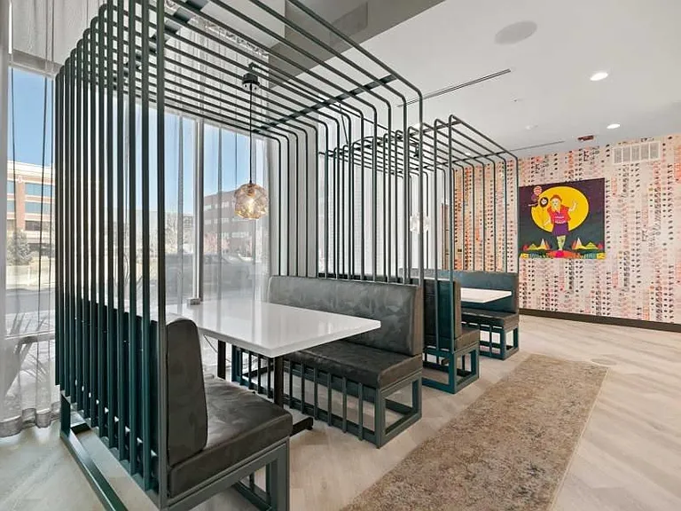 SB1K Apartments — Photo 13