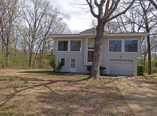 18 Iroquois Dr, Cherokee Village, AR 72529