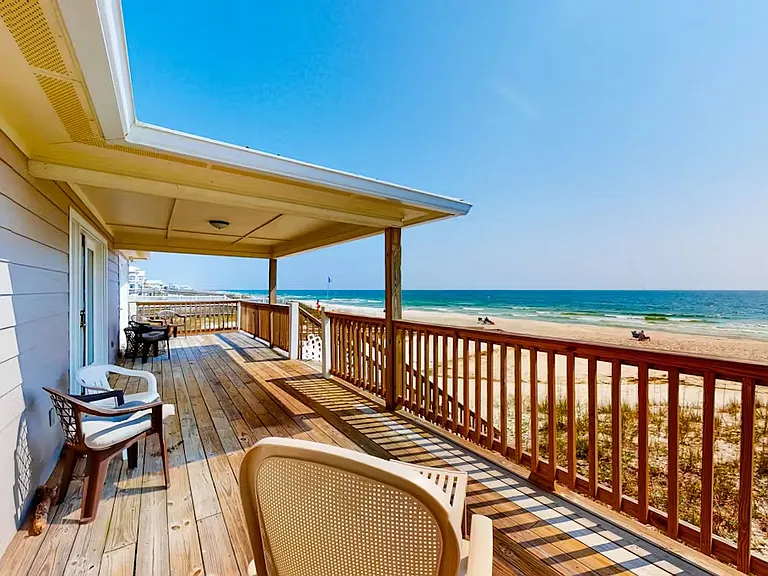 5994 Beach Blvd — Photo 4