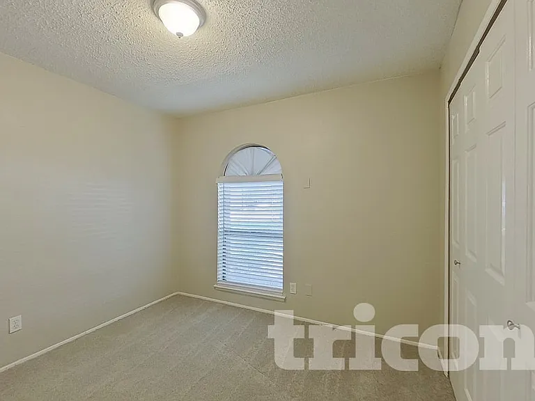 1610 Pilot Way — Photo 5