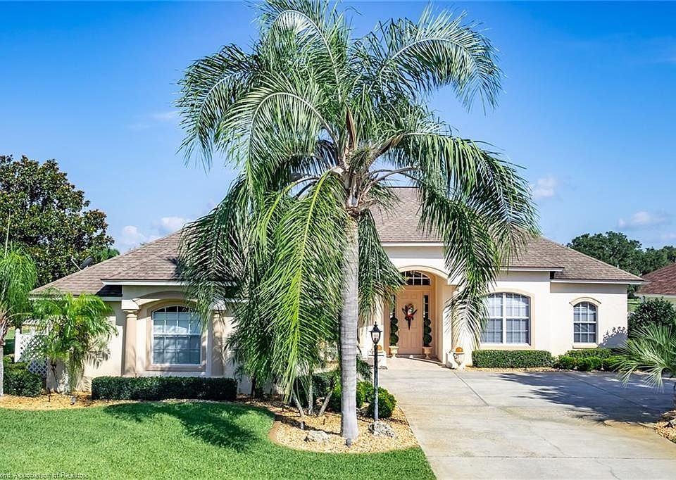 1st image of 2855 Briarwood Ln