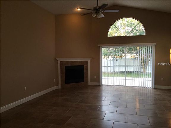 3rd image of 105 N Somerset Ct