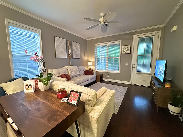 25806 Pollard Rd #205 — Photo 8