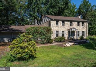 443 Crescent Rd, Wyncote, PA 19095