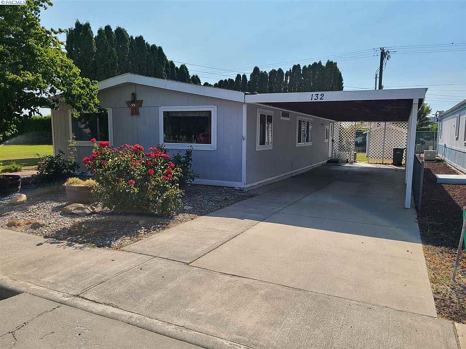 1st image of 7901 W Clearwater Ave Unit 132