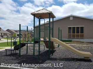 182 Killdeer Cir APT 104, Moscow Mills, MO 63362