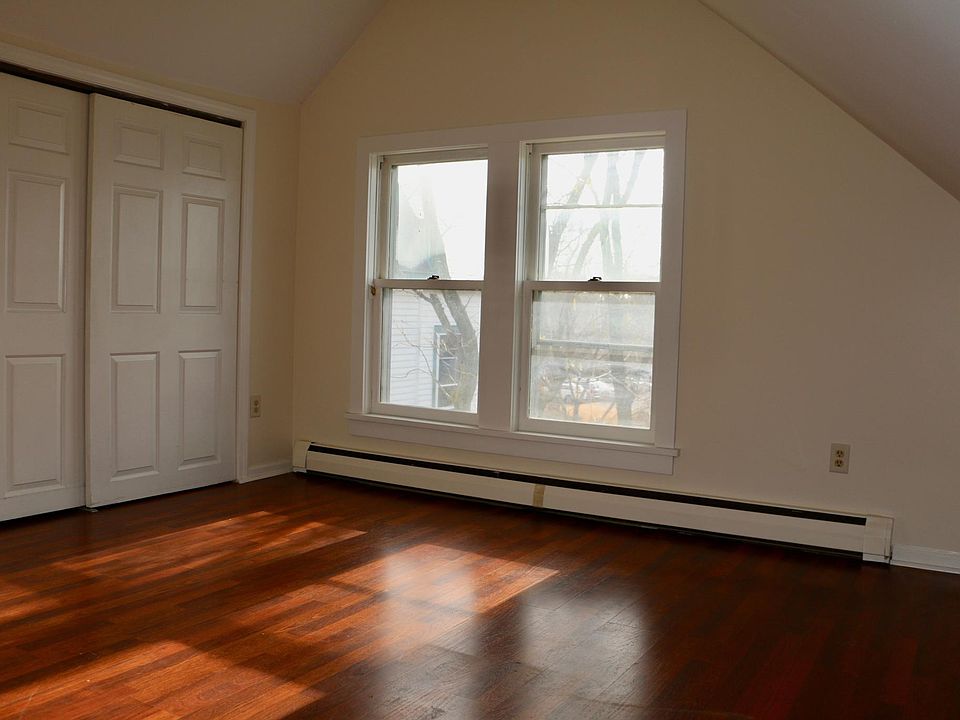 Bedroom with ample spacious walk-in closet and lots of natural light.