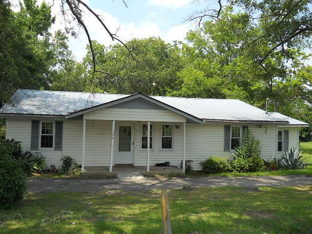2nd image of 220 Ridge Ave