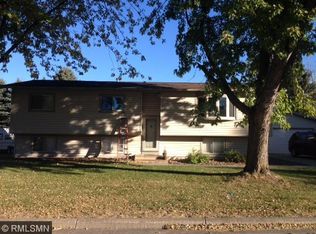 313 18th Ave NE, Waseca, MN 56093