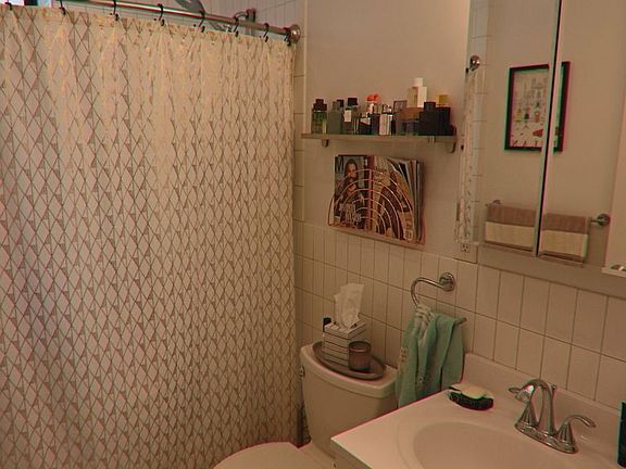 5th image of 659 W 162nd St APT 2