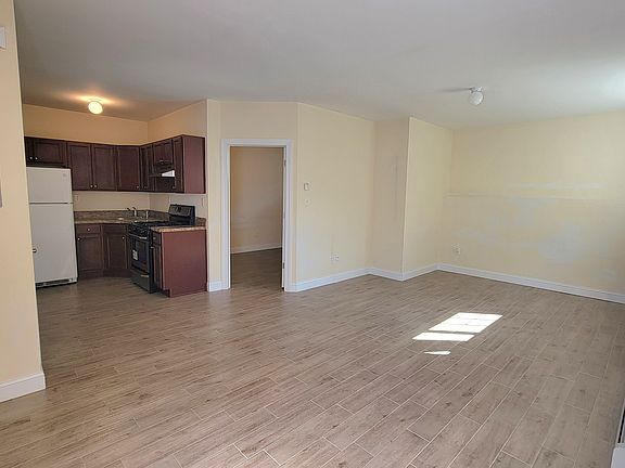 4th image of 156 El Camino Loop #2
