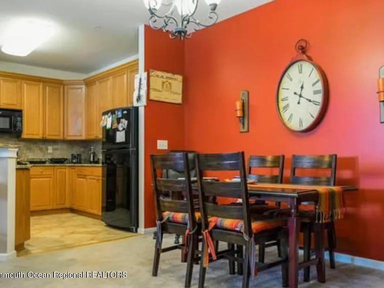 314 Mill Pond Way — Photo 8