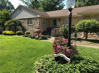 1671 Highland Rd, Sharon, PA 16146