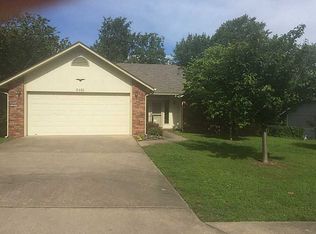 2460 E Ferguson Ave, Fayetteville, AR 72703