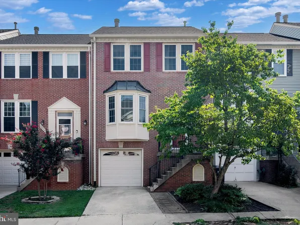 20924 Stanmoor Ter, Sterling, VA 20165