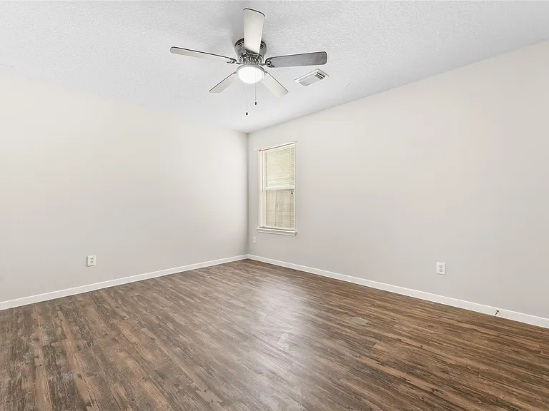 18223 Maple Arbor Ct — Photo 16