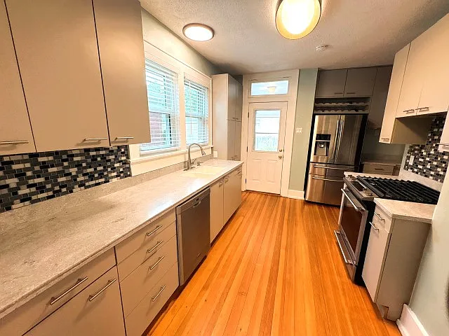 316 W Park St — Photo 11