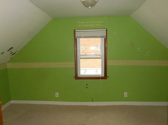 4th image of 14449 S Hoxie Ave