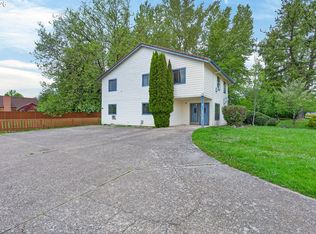 451 NW Hill Rd, McMinnville, OR 97128