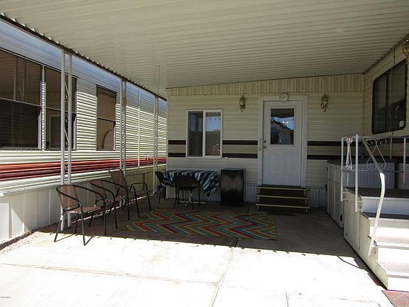 3rd image of 312 E Saguaro Dr