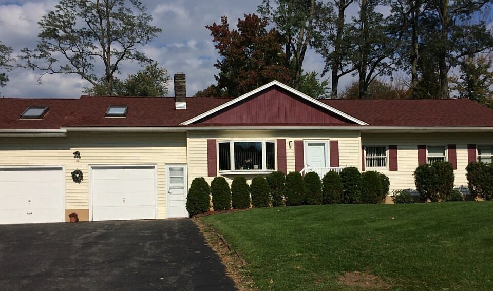 1st image of 34 Beechwood Dr