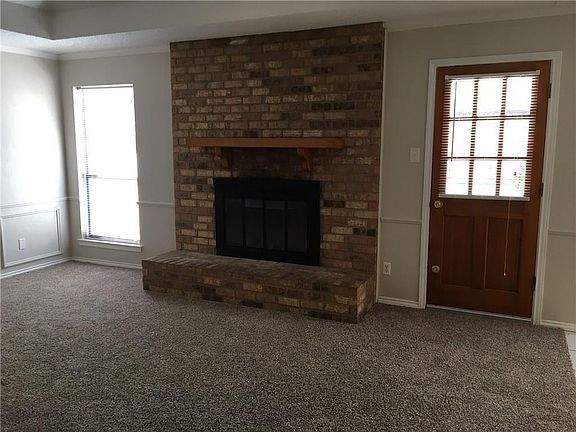 5th image of 7400 Glen Haven Dr