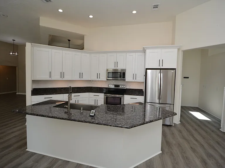 18 Wellwater Dr — Photo 13