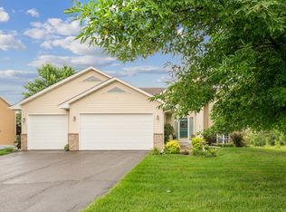 5474 Kagan Ave NE, Albertville, MN 55301