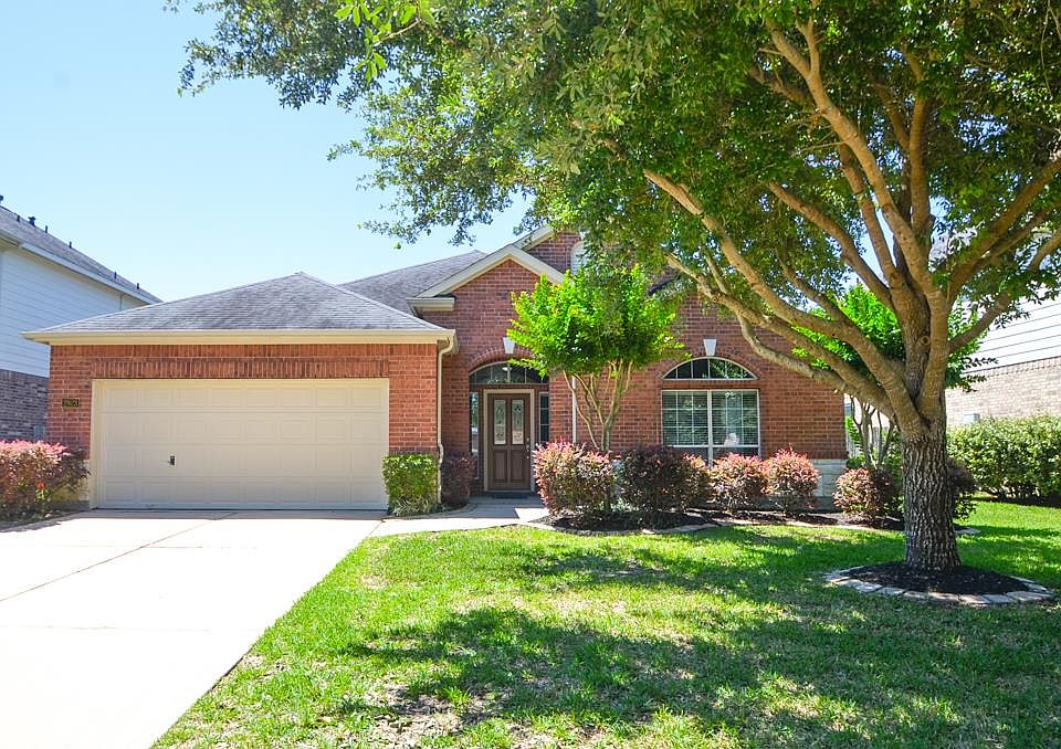 1st image of 2823 Lost Field Ln